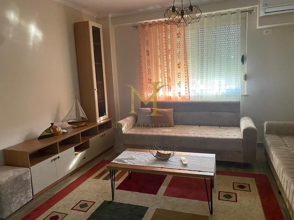 Appartamento 2+1 in affitto a lungo termine – Spiaggia Ferroviaria, Durrës!!