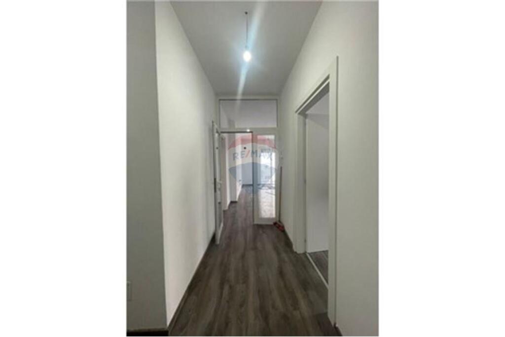 FOR RENT 2+1 APARTMENT FOR OFFICES