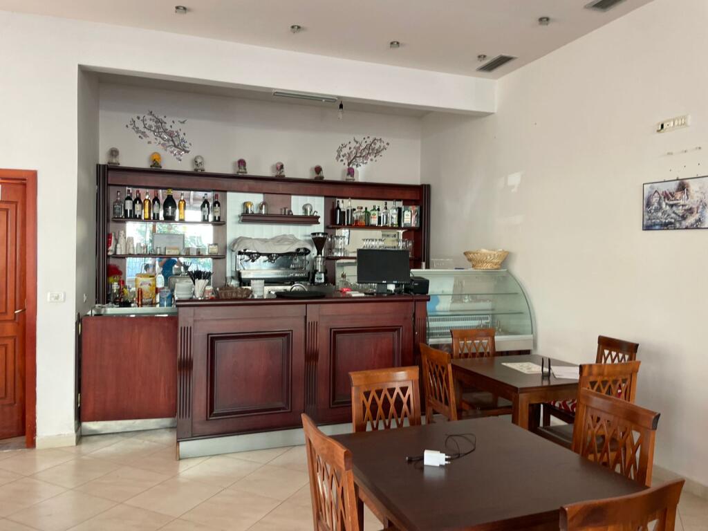BAR RISTORANTE IN AFFITTO A GOLEM