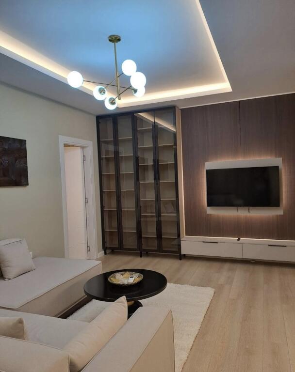 Apartment 1+1 me qira prane Rruges se Kavajes
