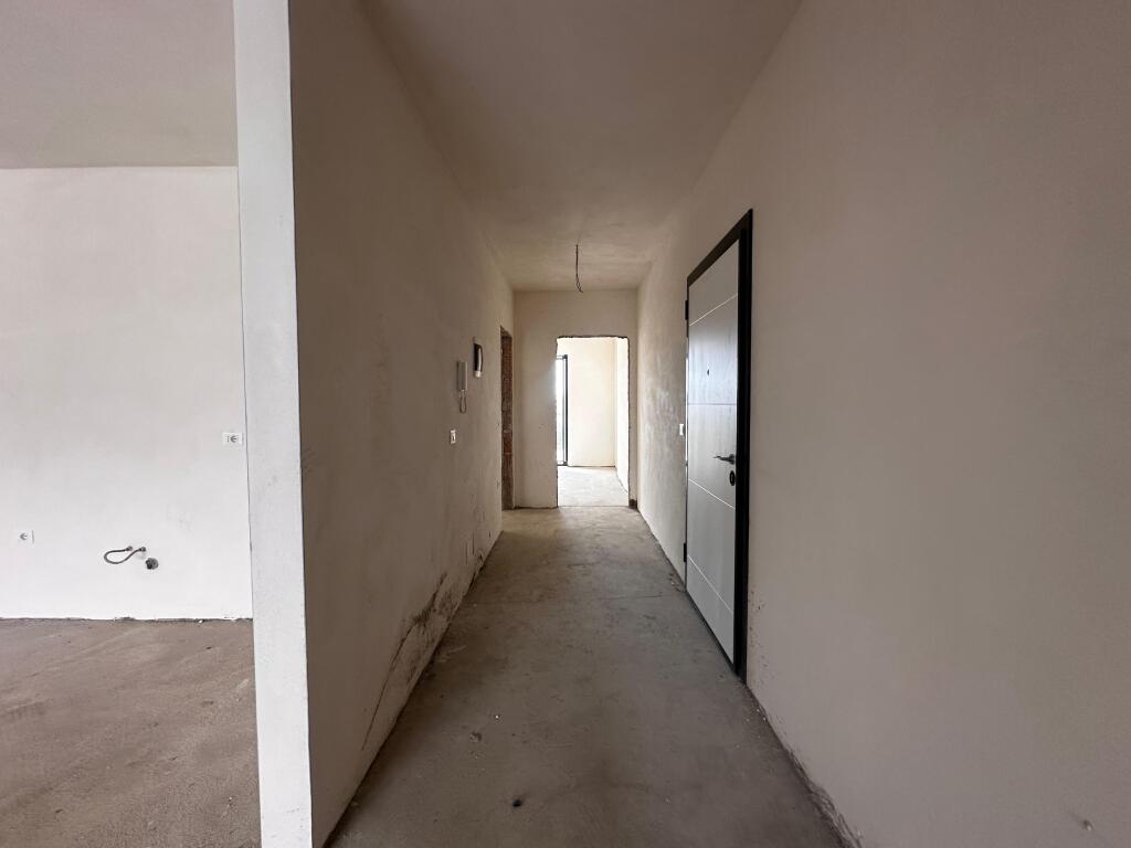 Shitet, Apartament 2+1, Kompleksi Parallel Living, Don Bosko