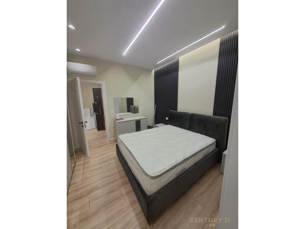 Apartament 2+1+2 për shitje në Ali Demi 267,000 €