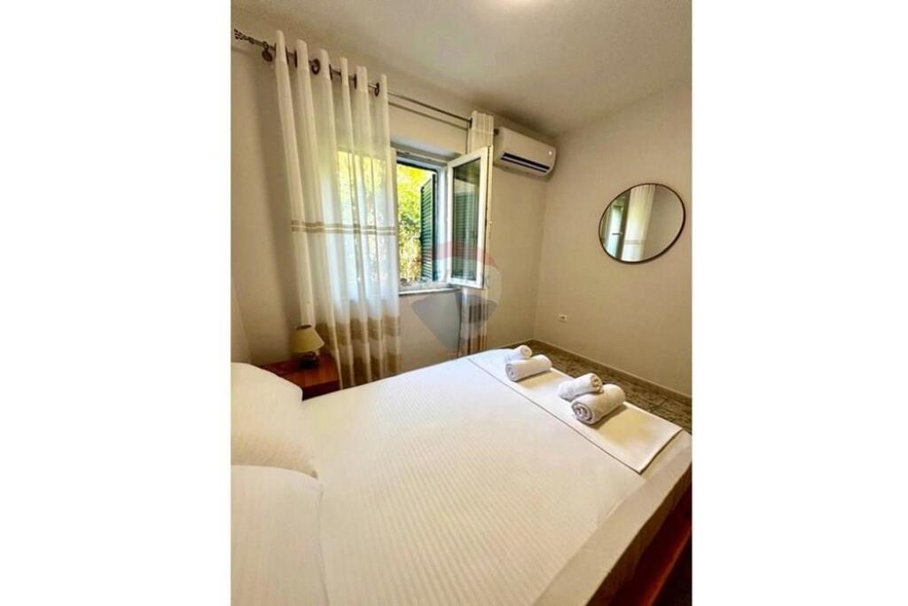 Appartamento 2+1+2+ balcone in affitto nel centro di Tirana !