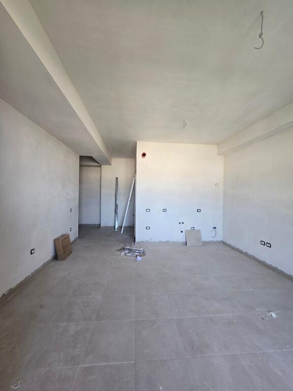 🏡 Studio apartment for sale at Golden Park 4, opposite the American Hospital 3