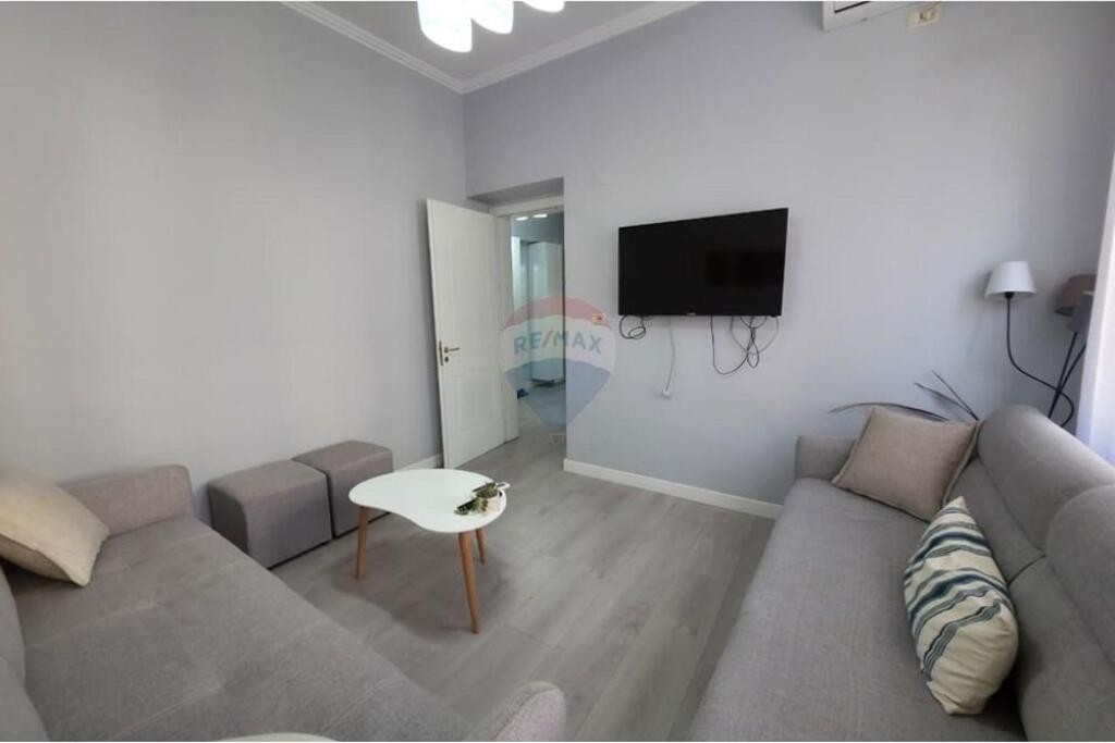 apartment for rent in the center