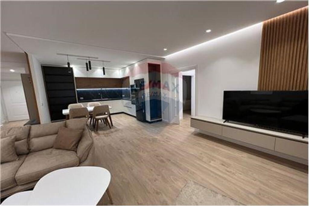 apartment for rent at Zogu i Zi