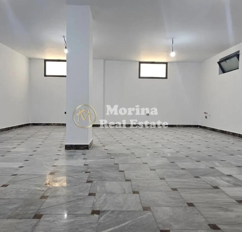 Affitto, Locale Commerciale, Via Sami Frasheri, 3700 euro/mese