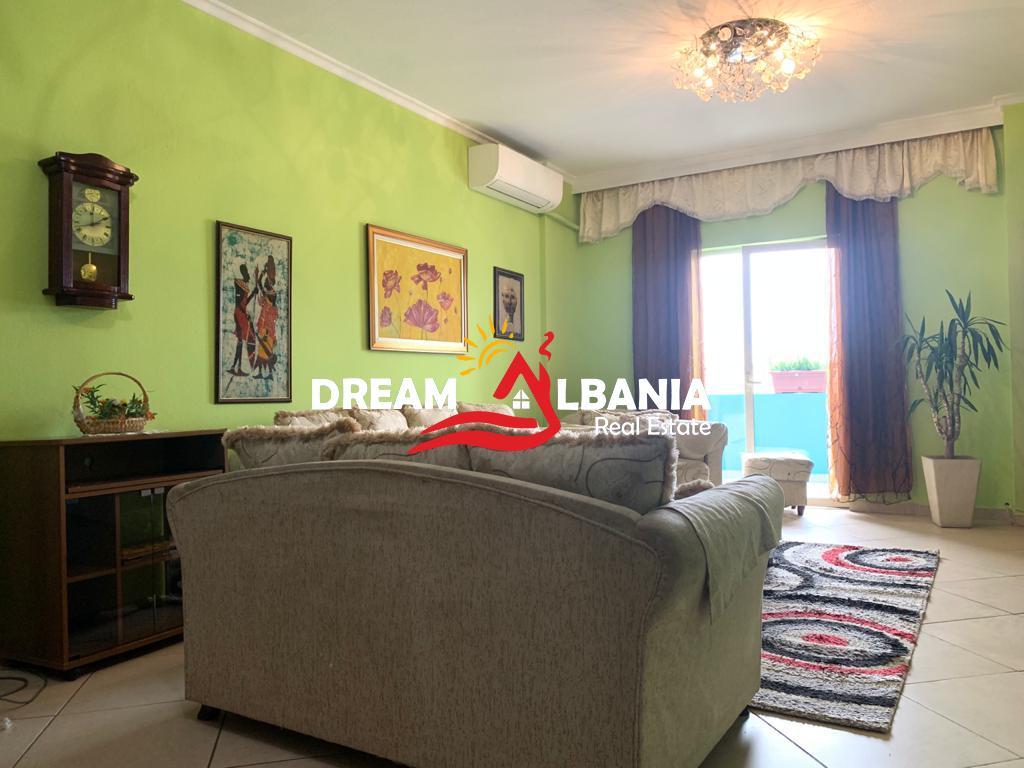 Appartamento 2+1+2 in affitto a Zogu i Zi vicino al Ring center (ID 42214237)