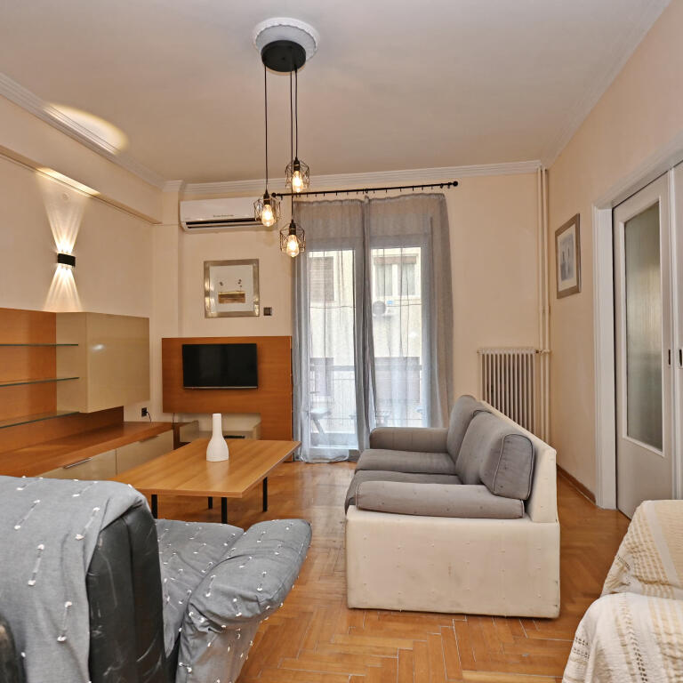 Apartment For Rent 1+1 In Center (ID B210739) Tirane.