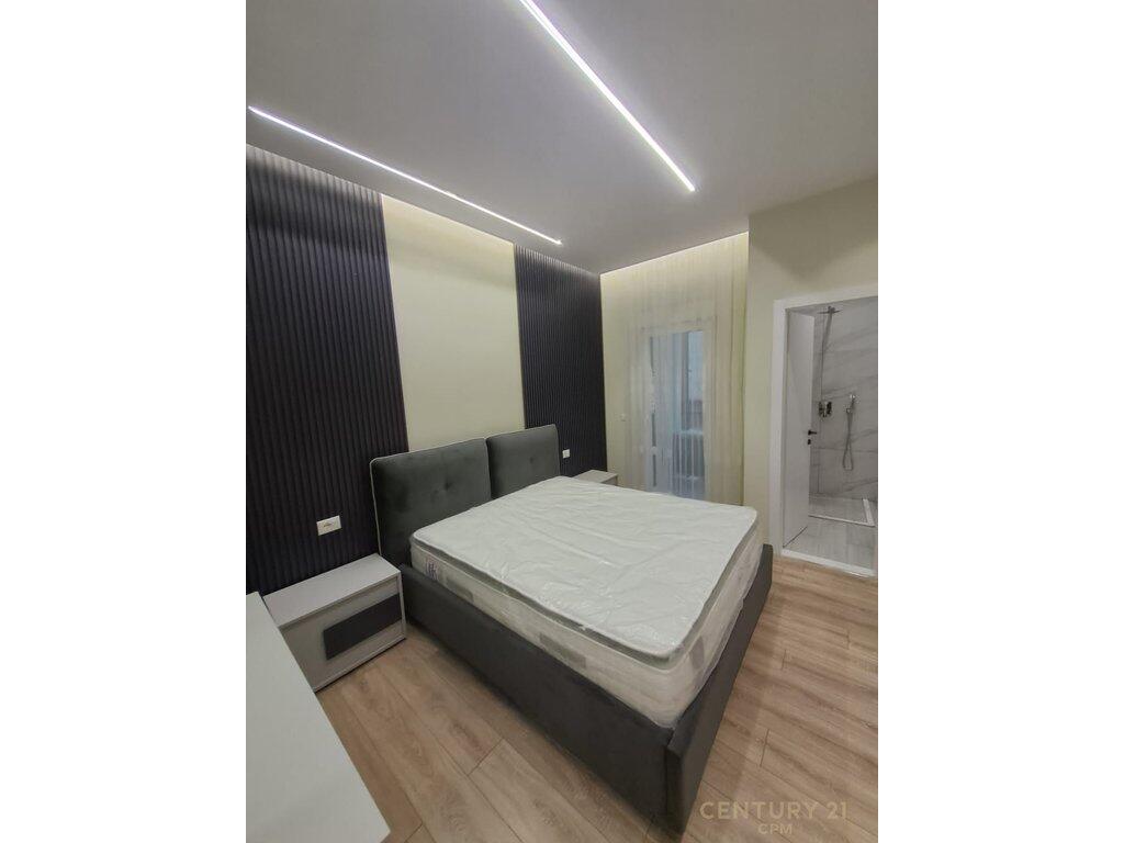 Apartament 2+1+2 për shitje në Ali Demi 267,000 €