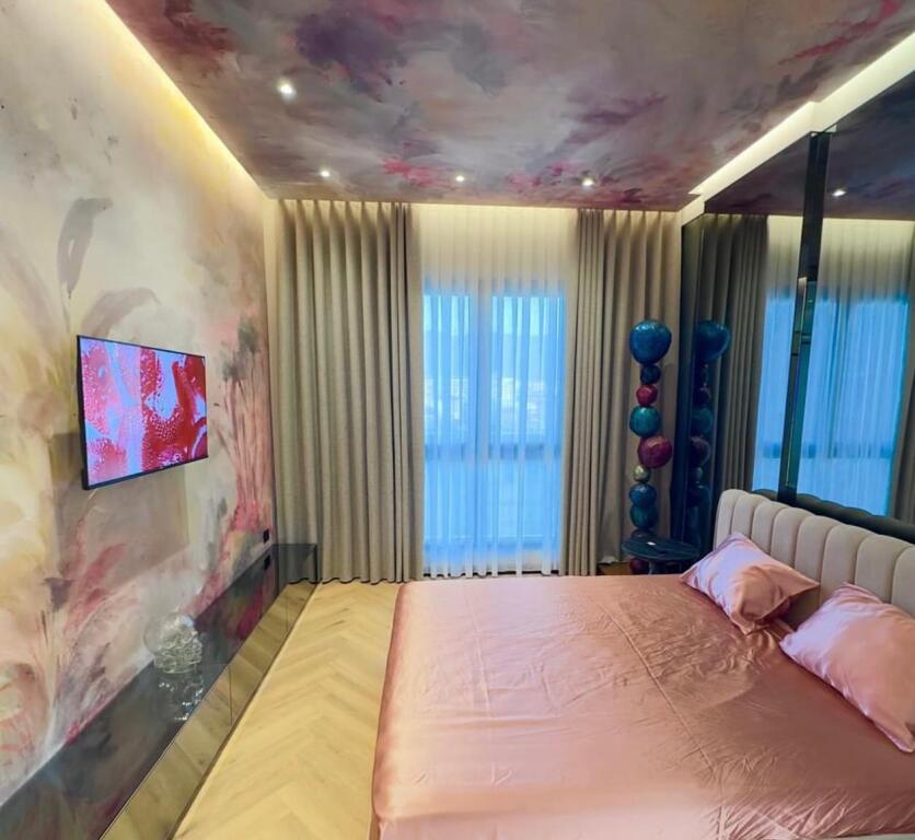 Luxury apartment for rent at Square 21