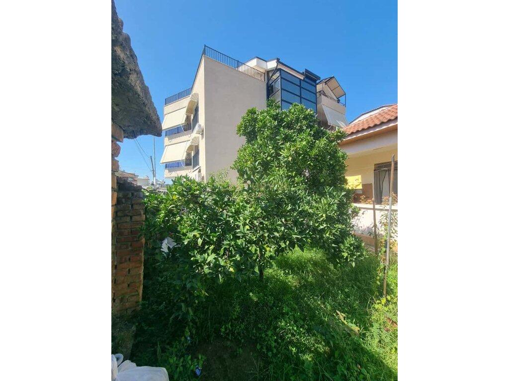 House for Sale in Ali Demi, Tirana – 294,000€ | 300 m²
