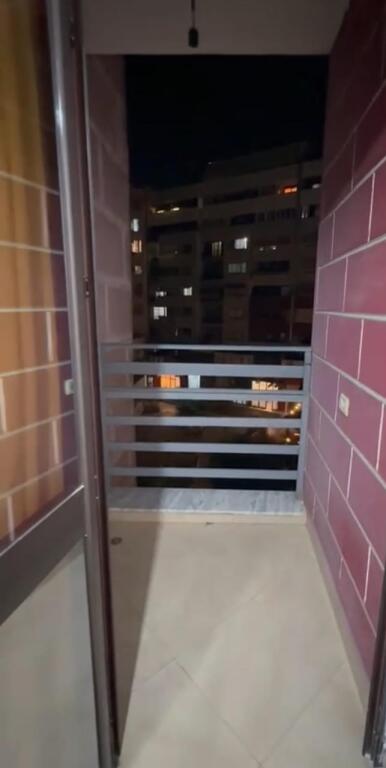 APARTAMENT I PERSHTATESHEM PER CIFTE 1+1 ASTIR