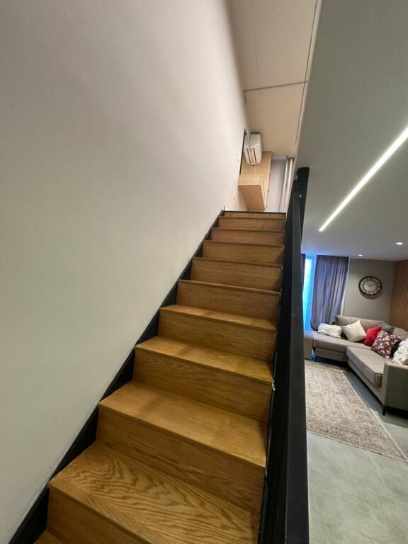 DUPLEX IN VENDITA VICINO AMERICAN 3