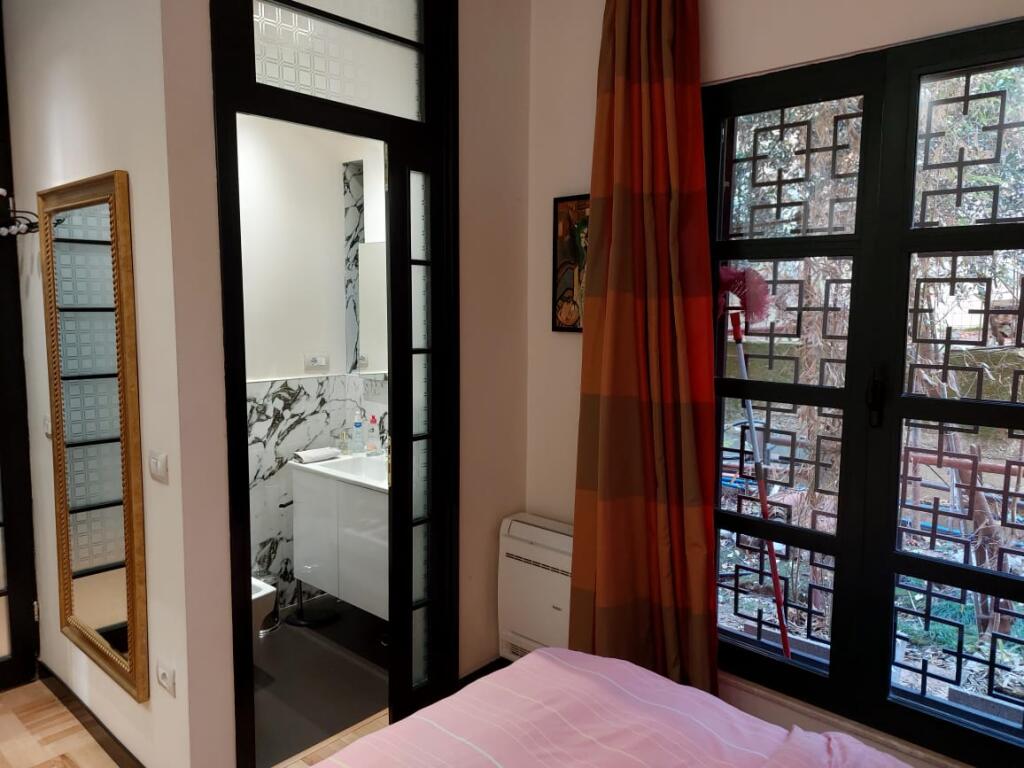 In affitto appartamento arredato di lusso 2+1+3, Kodra e diellit vicino al big market  Prezzo: 700 mila leke
