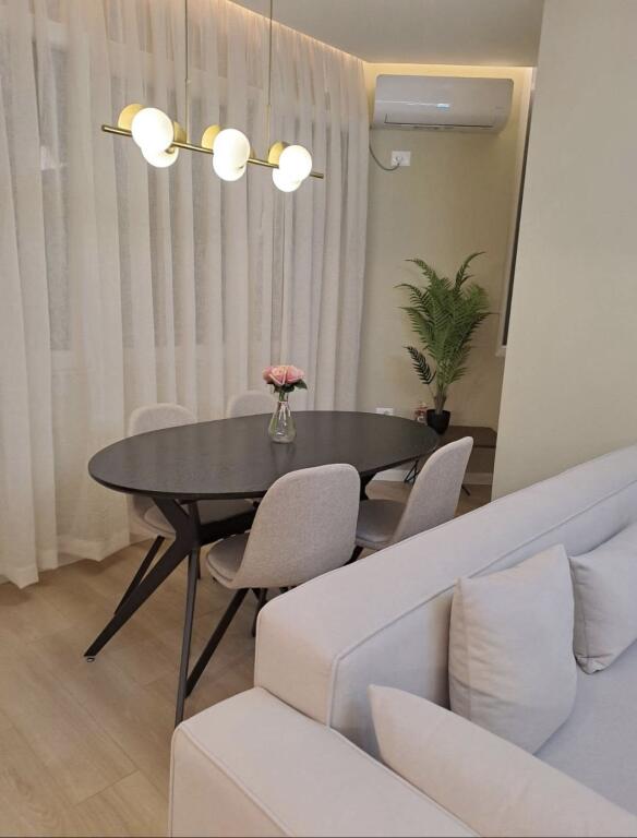 Apartment 1+1 me qira prane Rruges se Kavajes
