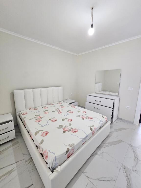 AFFITTASI APPARTAMENTO 1+1 A KENETE DURRES