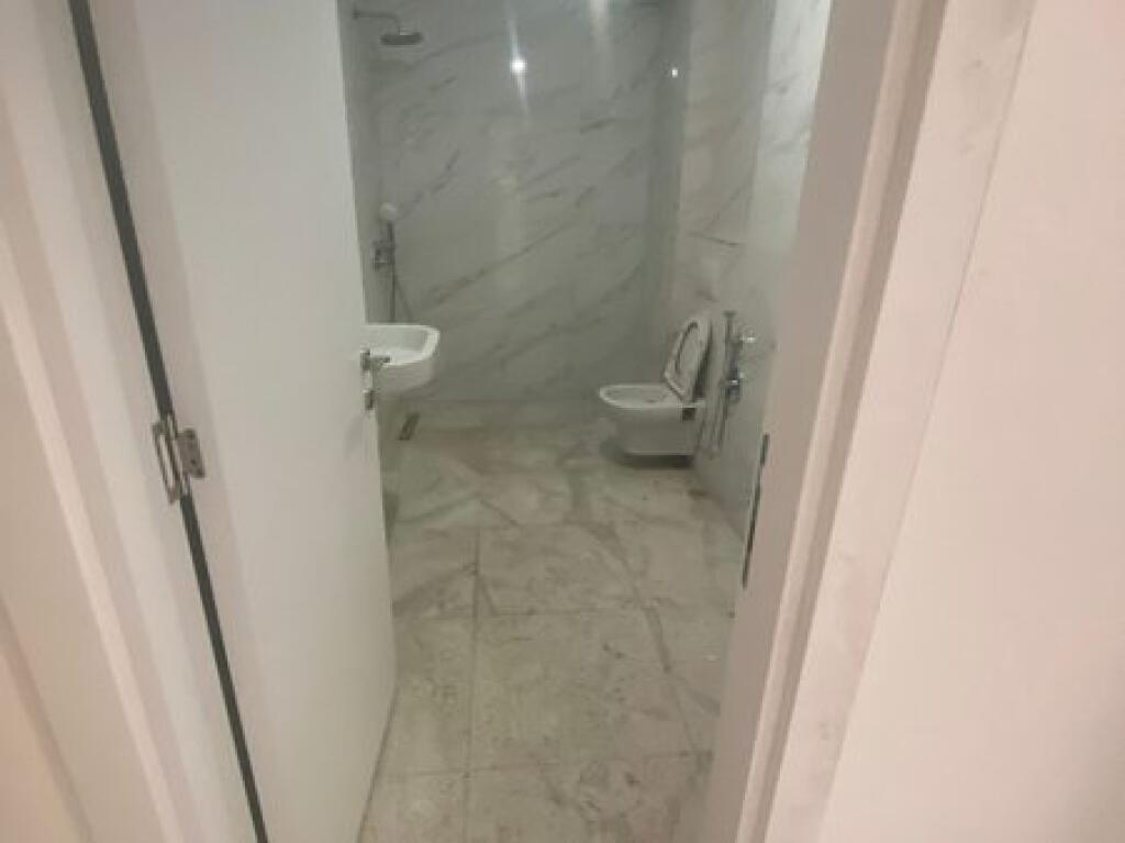 In vendita, Appartamento 1+1, Nuovo Bazaar, Tirana.