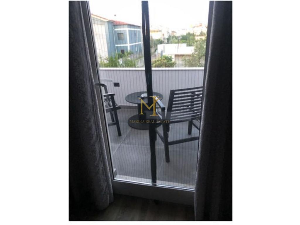 Jepet me qira afatgjatë apartament – Autostrada Tiranë-Durrës