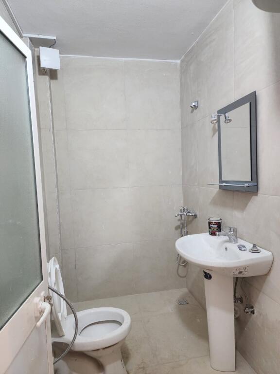 2 duplex in affitto sopra Vilen Gold.