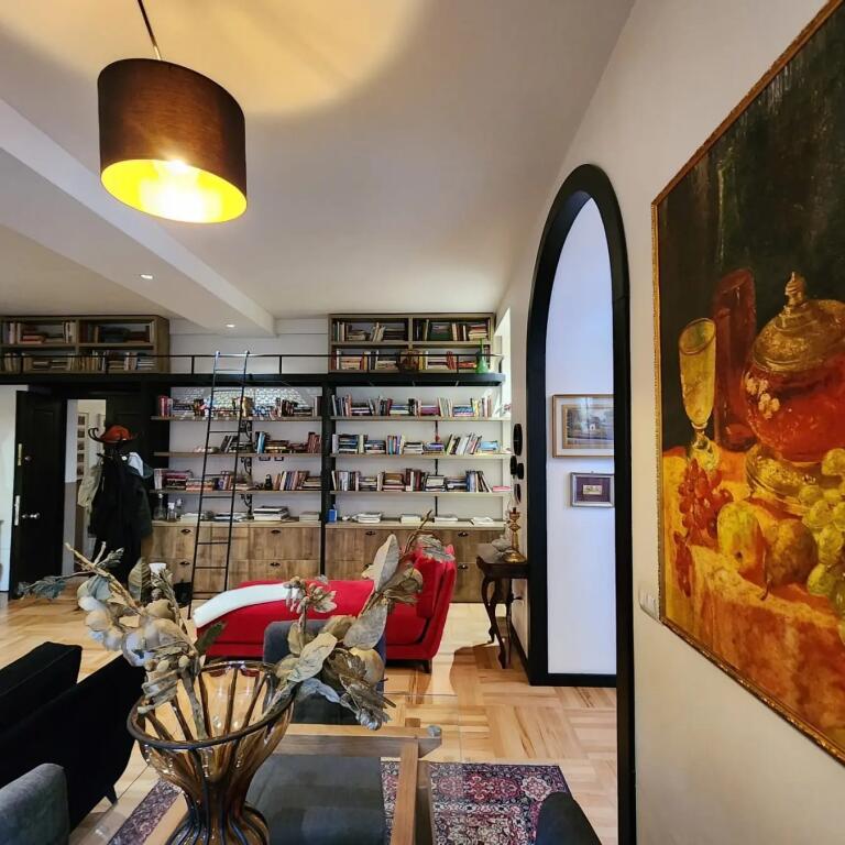 In affitto appartamento arredato di lusso 2+1+3, Kodra e diellit vicino al big market  Prezzo: 700 mila leke