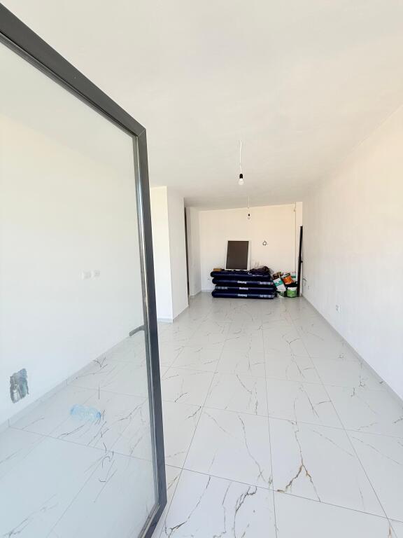 🏡 Appartamento in Vendita a Orikum 2+1 + 2