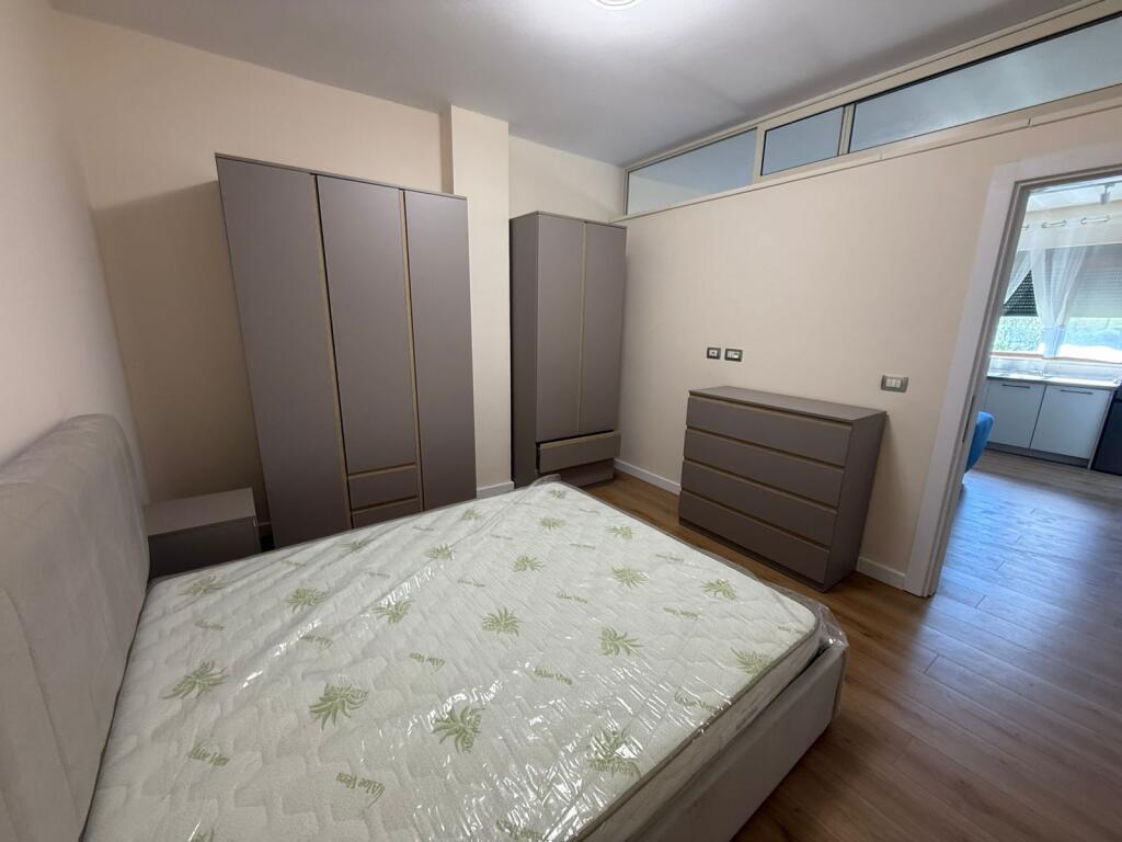 Appartamento 1+1+parcheggio in affitto ad Ali Demi