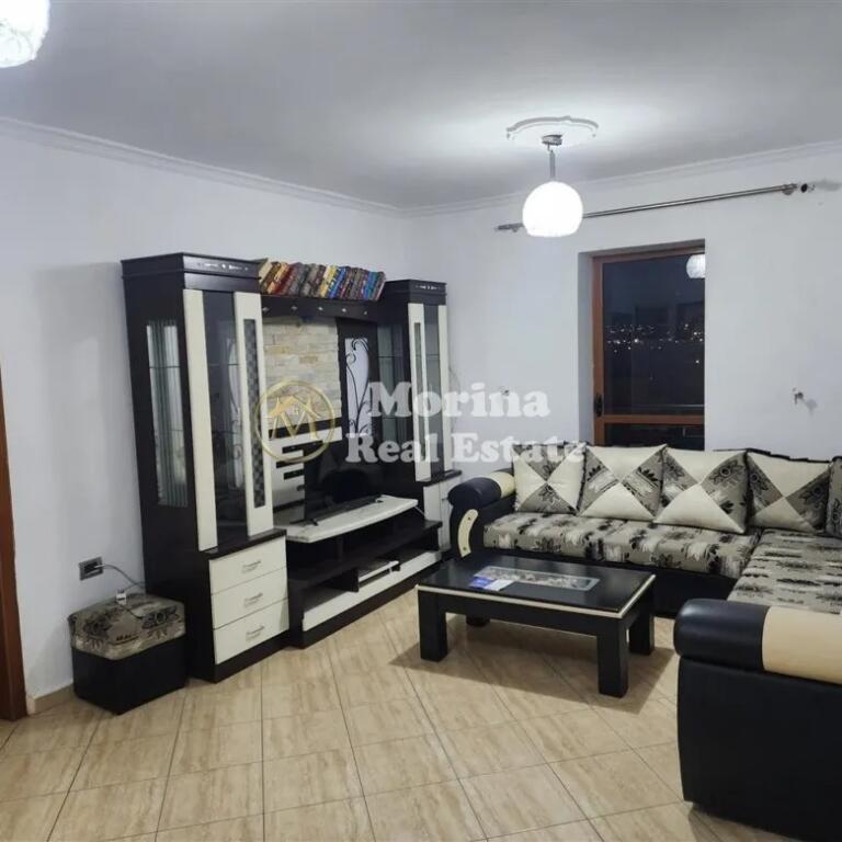 Affitto Appartamento 3+1 “Institut” 400 Euro/Mese