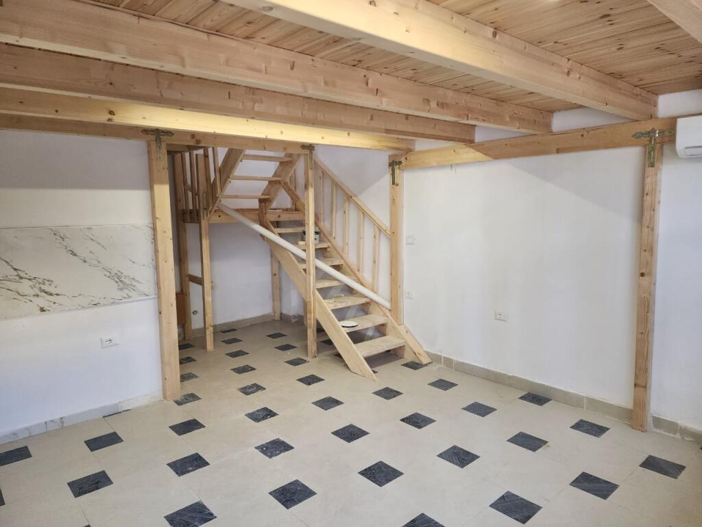 2 duplex in affitto sopra Vilen Gold.