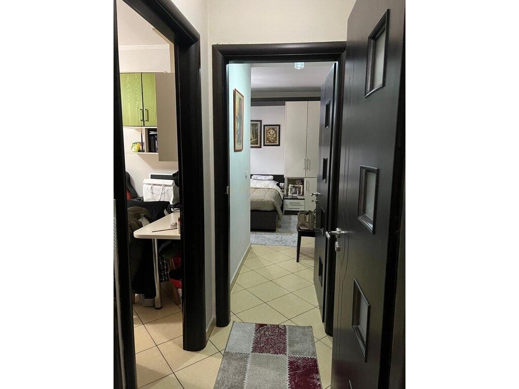 Apartament 2+1 Me Qira në Astir, Tiranë