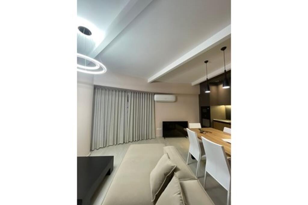 Tirane, affittasi appartamento 3+1+Balcone Piano 3, 148 m² 900 € (fresku) 530581008-33