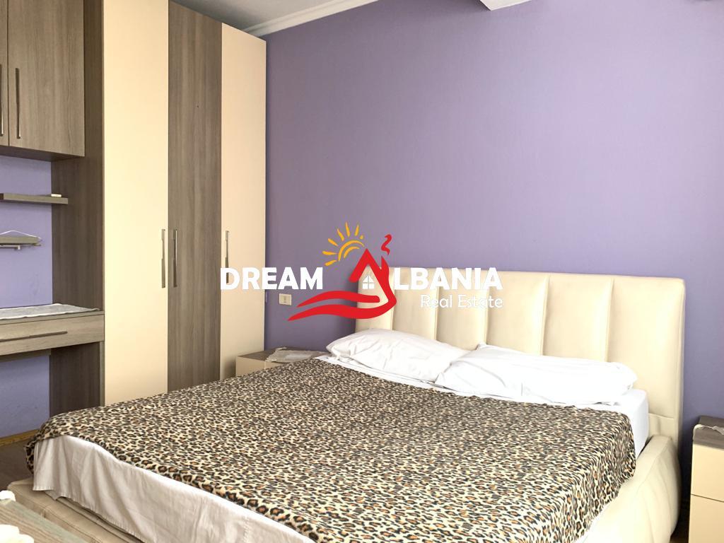 Appartamento 2+1+2 in affitto a Zogu i Zi vicino al Ring center (ID 42214237)
