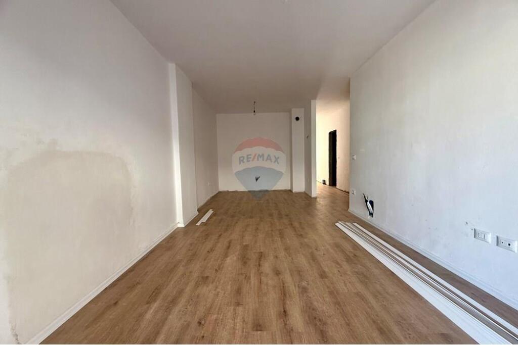 Apartament ne shitje 2+1 tek Rez. Aura!