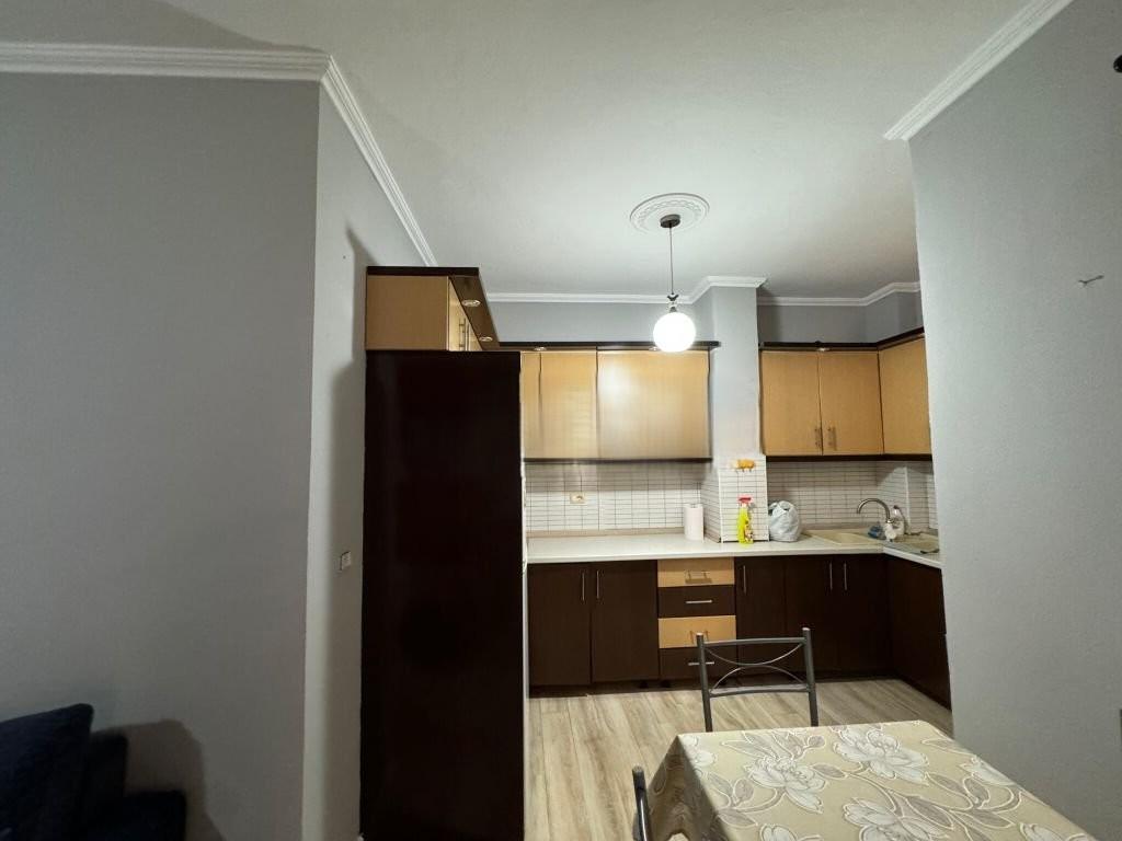 AFFITTIAMO APPARTAMENTO 1+1 VICINO A SPAR 2 A FRESK! 350 € /Mese