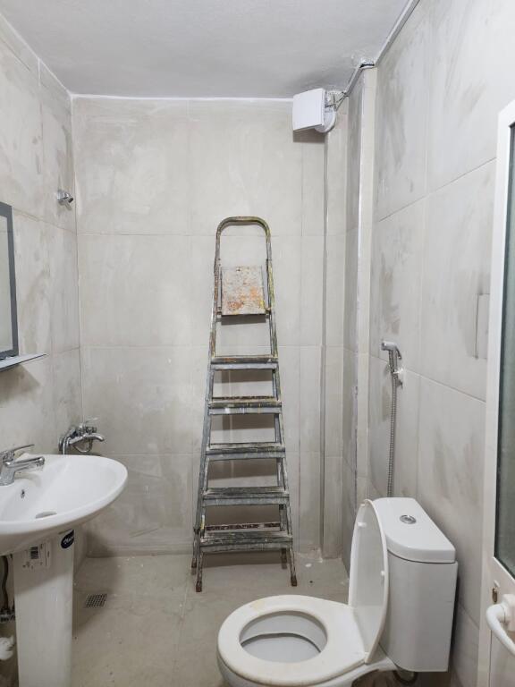 2 duplex in affitto sopra Vilen Gold.