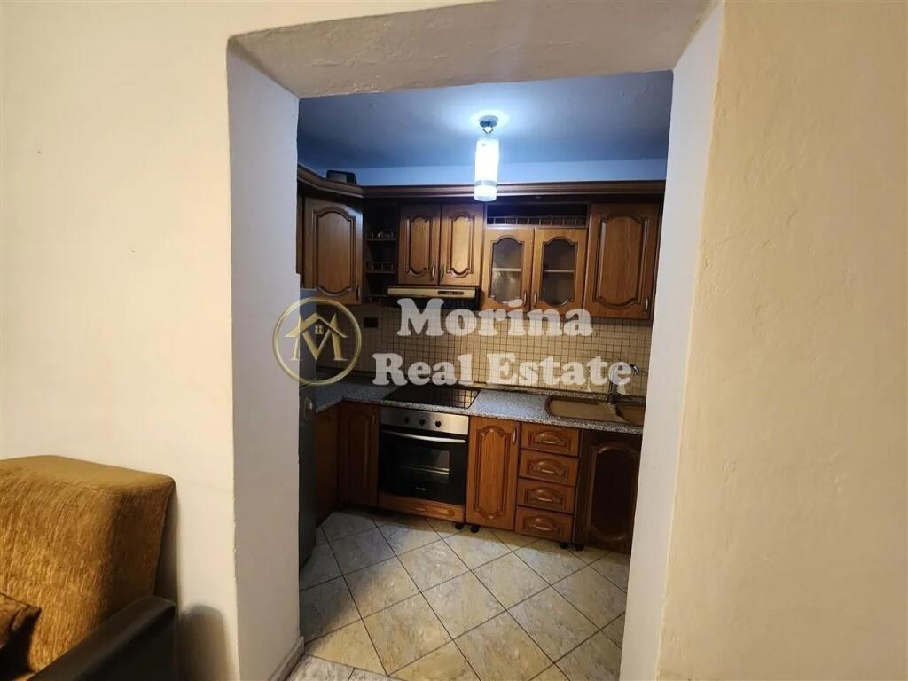 Affitto Appartamento 3+1 “Institut” 400 Euro/Mese