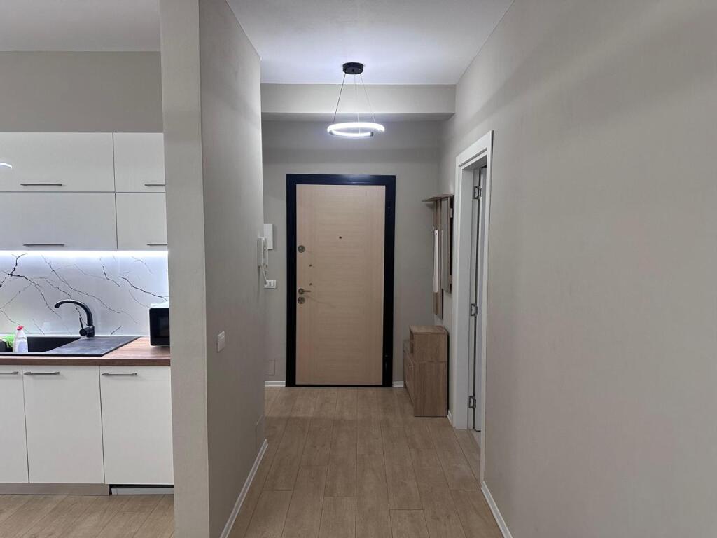 Appartamento di lusso 1+1+veranda in affitto vicino alla Scuola di Balletto.
