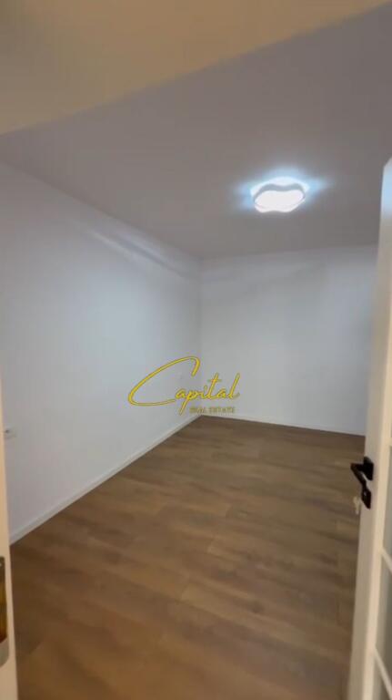 LOCALE COMMERCIALE IN AFFITTO 45 M2 STRADA DI ELBASAN 650 EURO