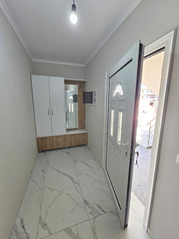 AFFITTASI APPARTAMENTO 1+1 A KENETE DURRES