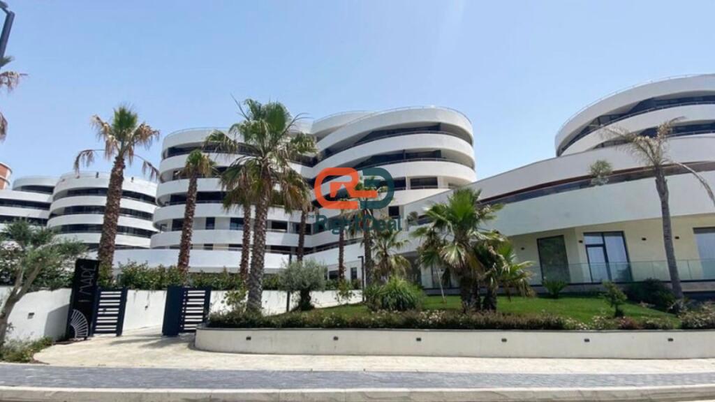 Presso White Hill Residence Durres, Vendesi Super Appartamento 2+1+2, Con Orientamento Perfetto!!!