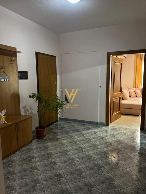 AFFITTASI APPARTAMENTO 2+1 NELL'EX BLOK 700 EURO