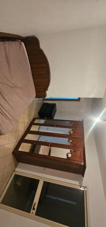 Shitet apart 1+1 ne Yzberisht prane KMY-se