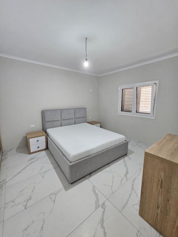 AFFITTASI APPARTAMENTO 1+1 A KENETE DURRES