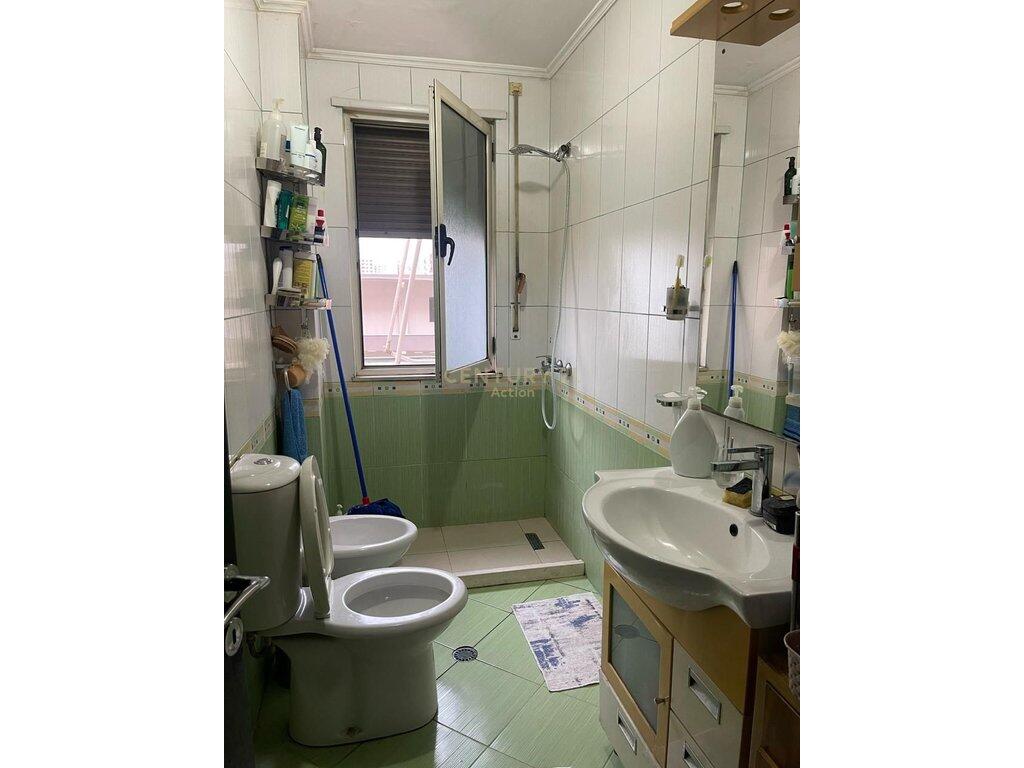 Apartament 2+1 Me Qira në Astir, Tiranë
