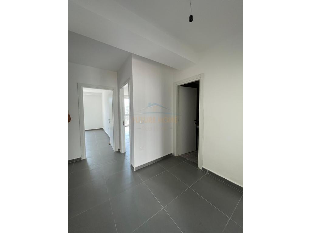 In vendita, Appartamento 3+1, Via 5 Maji, Tirana.