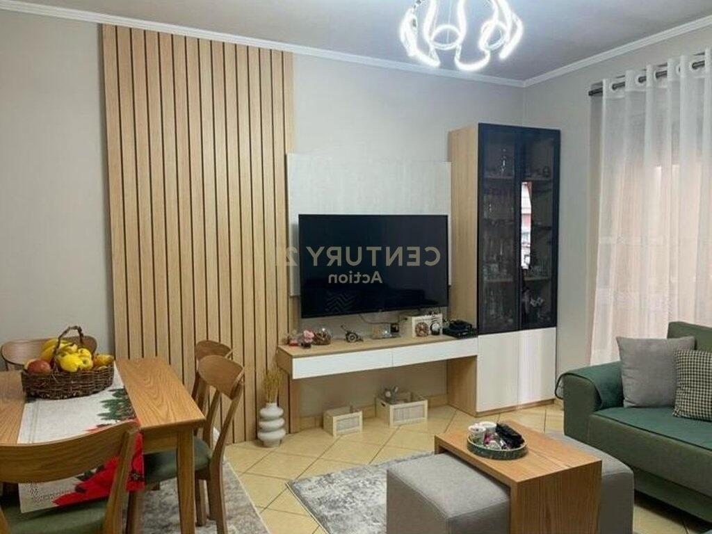 Apartament 2+1 Me Qira në Astir, Tiranë