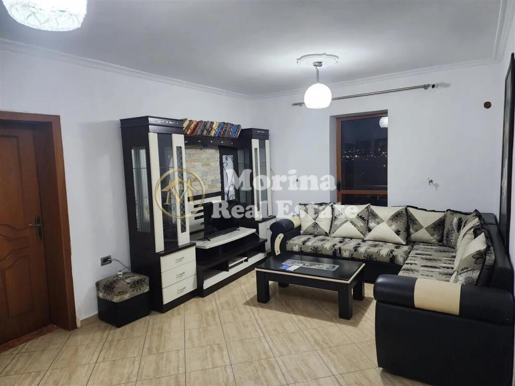 Affitto Appartamento 3+1 “Institut” 400 Euro/Mese