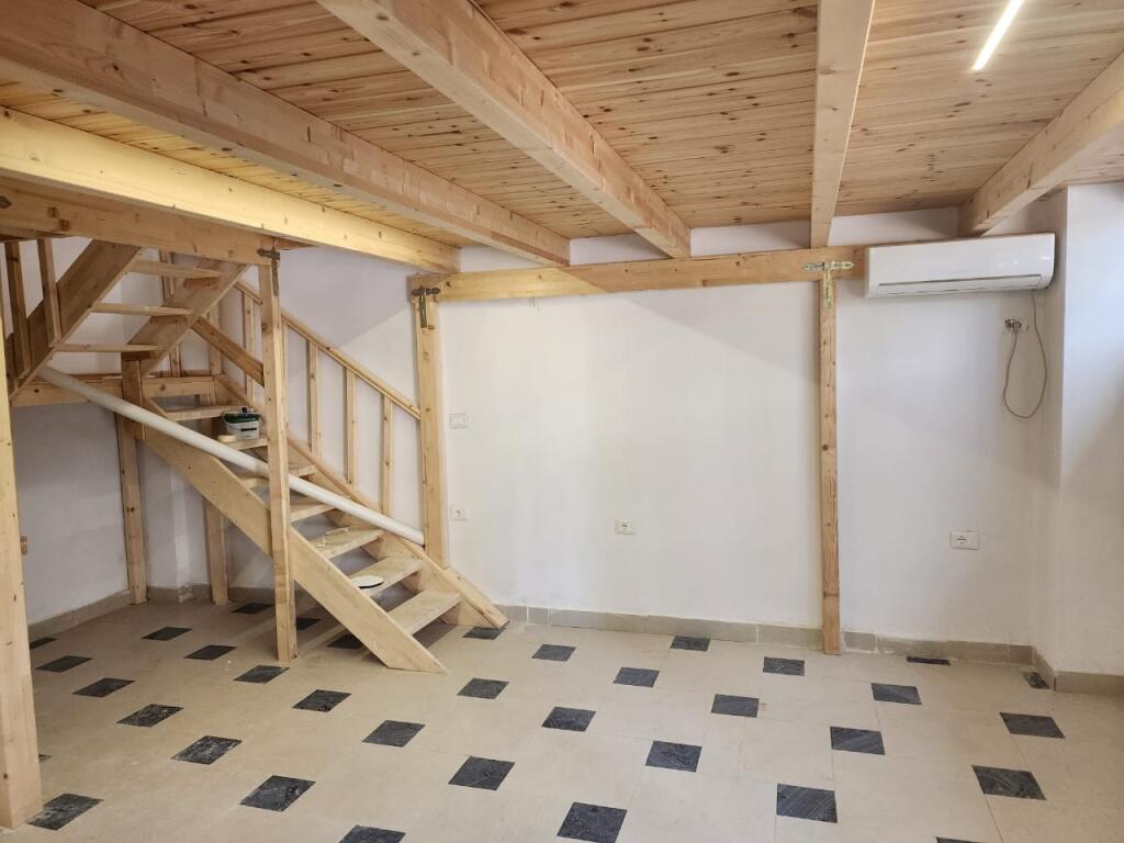 2 duplex in affitto sopra Vilen Gold.