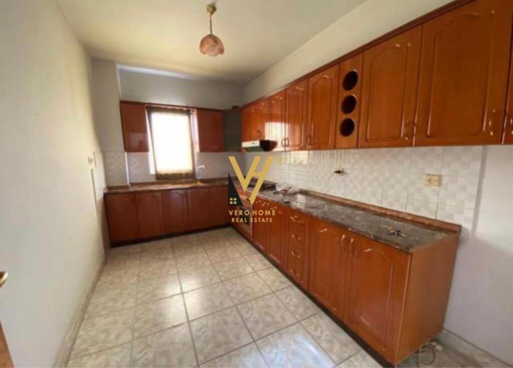 APPARTAMENTO 2+1+BLK IN AFFITTO A KOMUNA E PARISIT 450 EURO