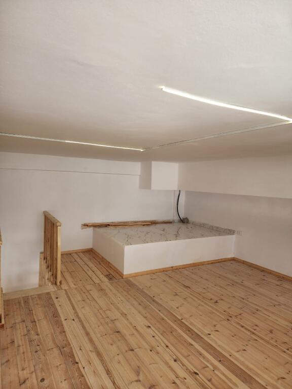 2 duplex in affitto sopra Vilen Gold.